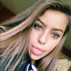 Meet your Posher, Sam